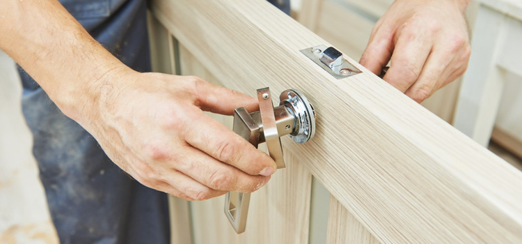 interior door repair Bellview